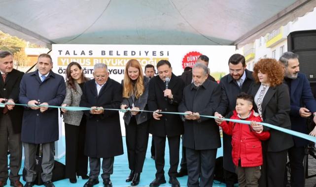 Mustafa Yalçın’a özel övgü