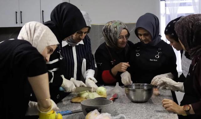 Sakarya Büyükşehir’den Arifiye’ye profesyonel mutfak atölyesi