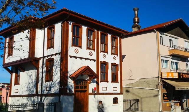 Sakarya’da 100 yıllık tarihe ışık olacak konak