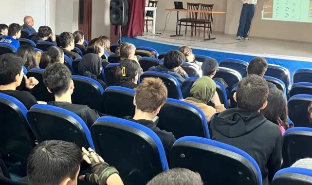 Sakarya’dan bin 400 lise öğrencisine ‘sıfır atık’ eğitimi