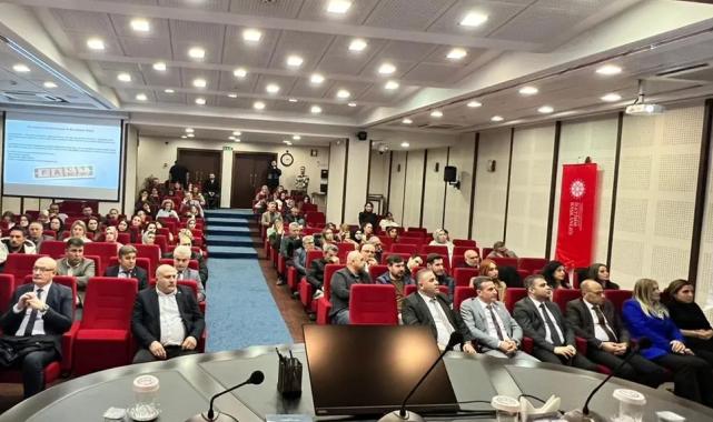 Trabzon’da İletişim’den dezenformasyon ve dijital dolandırıcılıkla mücadele eğitimi