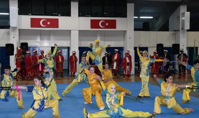 Trabzon’da şampiyonların gösterisi nefes kesti