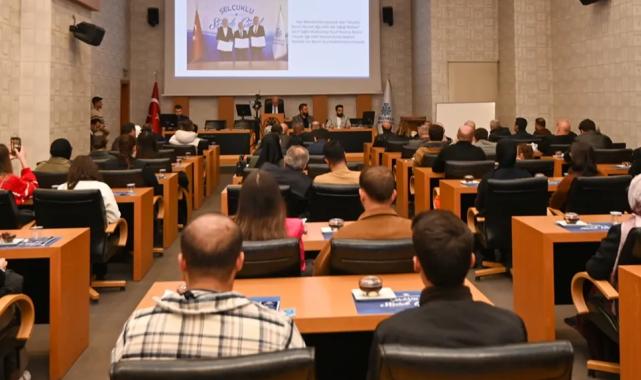 Üniversite öğrencileri Selçuklu meclisinde