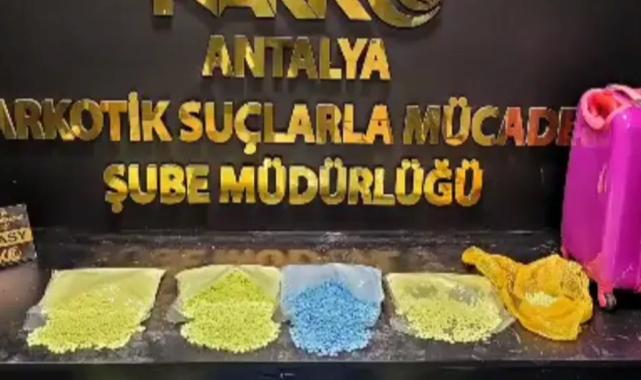 Antalya’da 15 bin ecstasy ele geçirildi