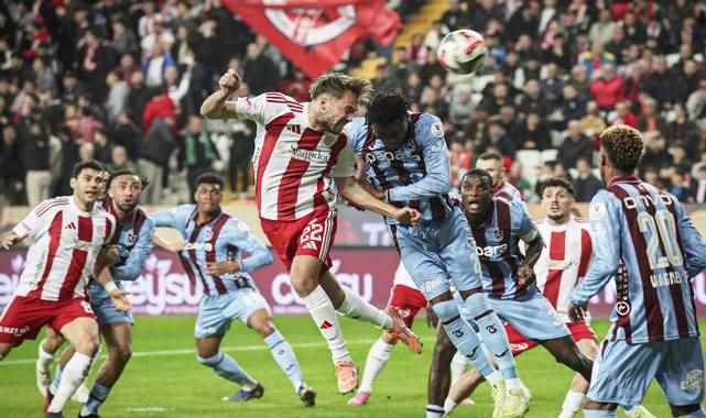 Hesap.com Antalyaspor 1-1 Trabzonspor (Maç Sonucu)