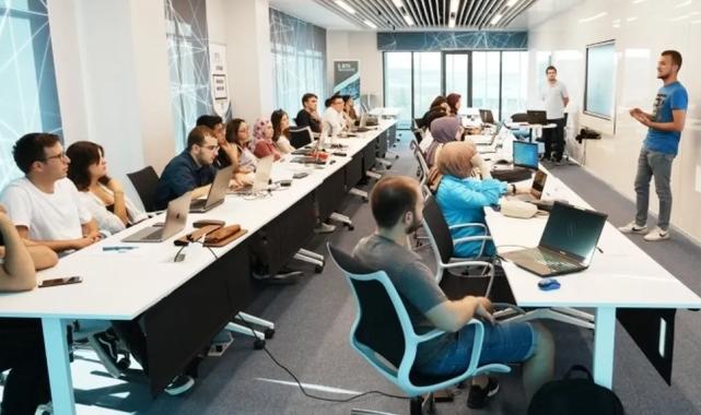 BTK Akademi ücretsiz ve sertifikalı eğitimlere yenilerini ekledi