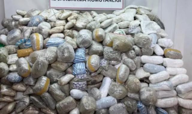 Hakkari’de dev uyuşturucu operasyonu! 348 kilo uyuşturucu ele geçirildi