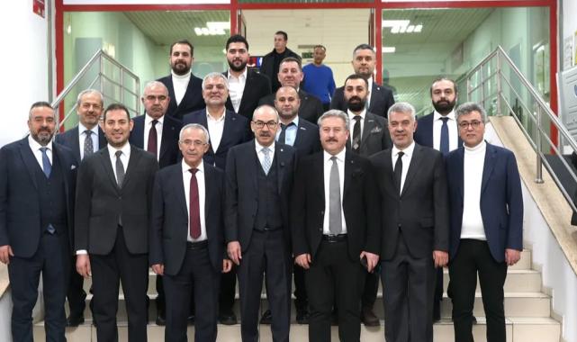 KAYSO, İstanbul Mobilya Fuarı’nda üyelerini yalnız bırakmadı