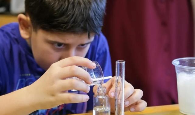 Kocaelili çocuklar ‘Okula Bi Mola’da bilimle buluştu