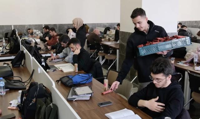 Konya Büyükşehir’den öğrencilere final morali