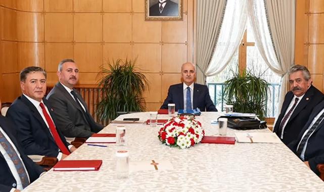 Kurtulmuş, siyasi parti temsilcileriyle rapor için buluştu