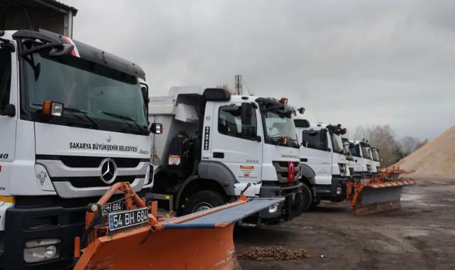 Sakarya Büyükşehir karla mücadele için göreve hazır
