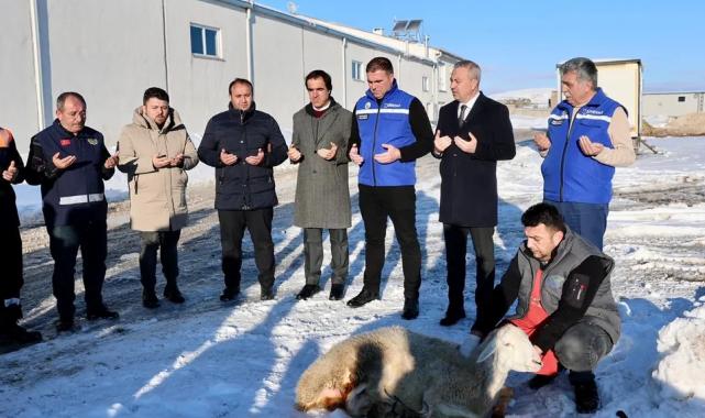 Sivas’ta kar yağışına şükür kurbanı