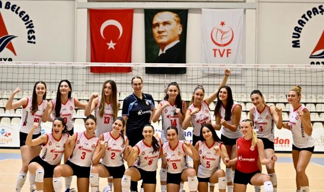 Antalya Muratpaşa Belediyespor çıkışta