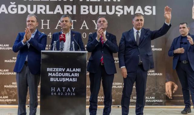 CHP’li başkanlar Hatay’da depremzedelerle buluştu