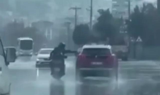 Denizli’de tehlikeli motosiklet sürüşü cezasız kalmadı!