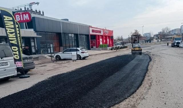 Diyarbakır Büyükşehir’den bozulan yollara geçici müdahale