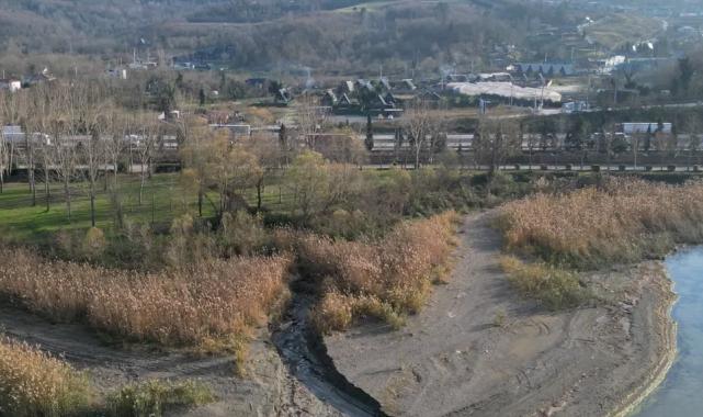 Göl havzasındaki kıyılara SASKİ uyarısı: Gölün ekolojik dengesini tehdit etmeyelim