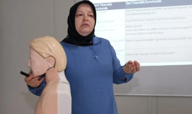Hayat kurtarmanın yolu Kocaeli’de bu eğitimden geçiyor