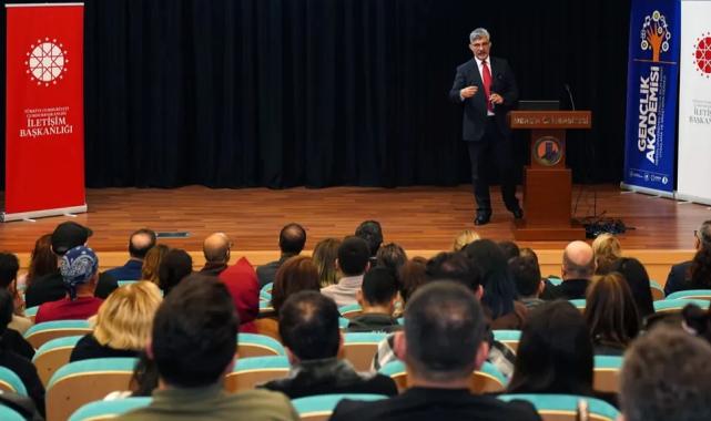 İletişim Başkanlığı Adana’dan medyaya yapay zekâ eğitimi