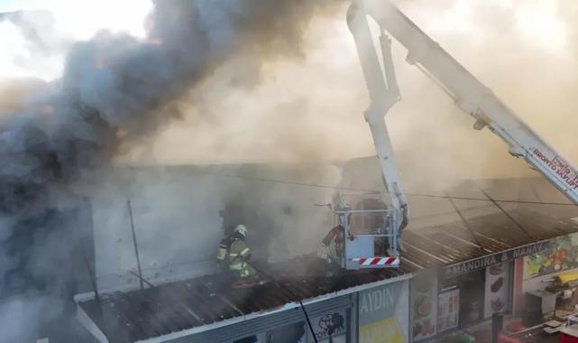 İzmir Buca’daki işyeri yangını kontrol altına alındı