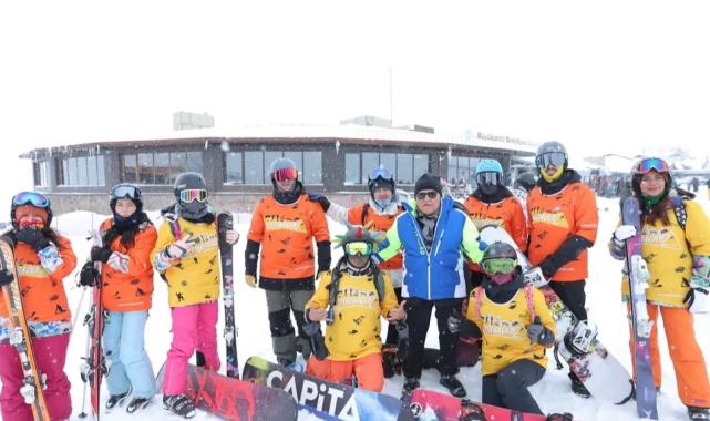 Kayseri Büyükşehir’den kayak okulu hizmeti