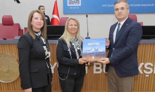 Kayseri Büyükşehr’den arama kurtaram ekibin bulaşıcı hastalık eğitimi