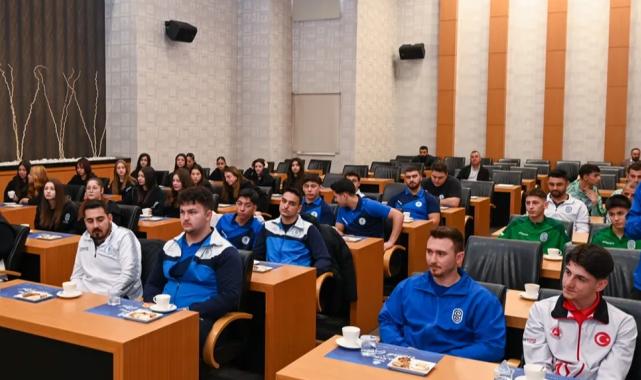 Konya Selçuklu’da sporculara moral ve destek