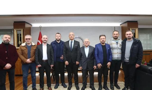 Memduh Büyükkılıç’a ziyaretçi akını