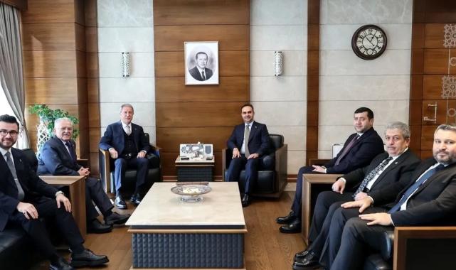 Memduh Büyükkılıç’tan Bakan Kacır’a ziyaret