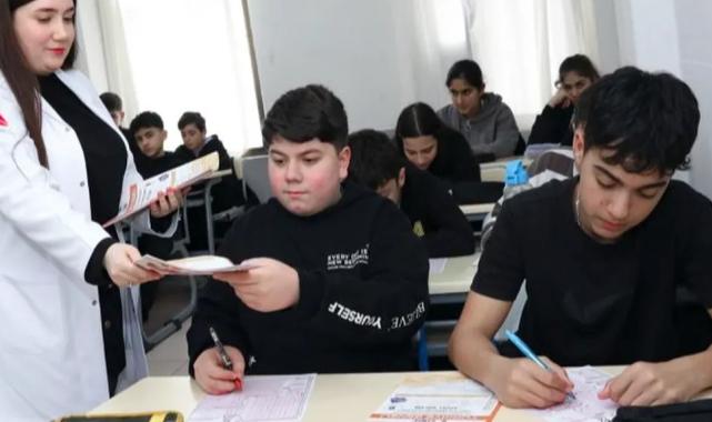 Mersin’de öğrencilere sınav yolunda büyük destek