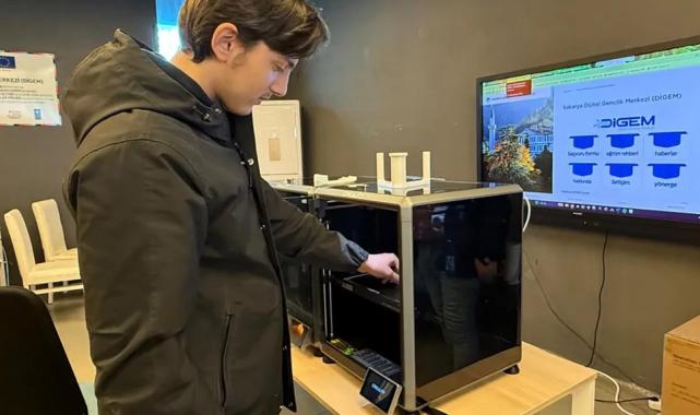 Sakaryalı gençler DİGEM’de teknolojiyle buluştu