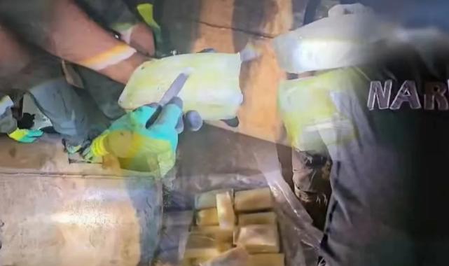 Şırnak’ta narkotik operasyonu… 142 kilo metamfetamin ele geçirildi