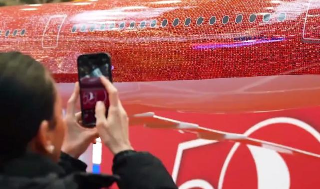 THY’den 500’üncü uçak gururu… 100 bin çalışanın fotoğrafı gökyüzünde