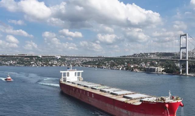 Türk boğazları 2025’te 85 binlik gemi trafiğini yönetti