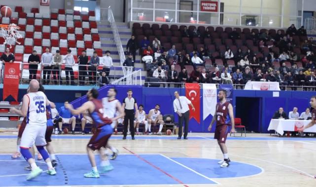 Ağrı Gençlik Spor potada farklı kazandı