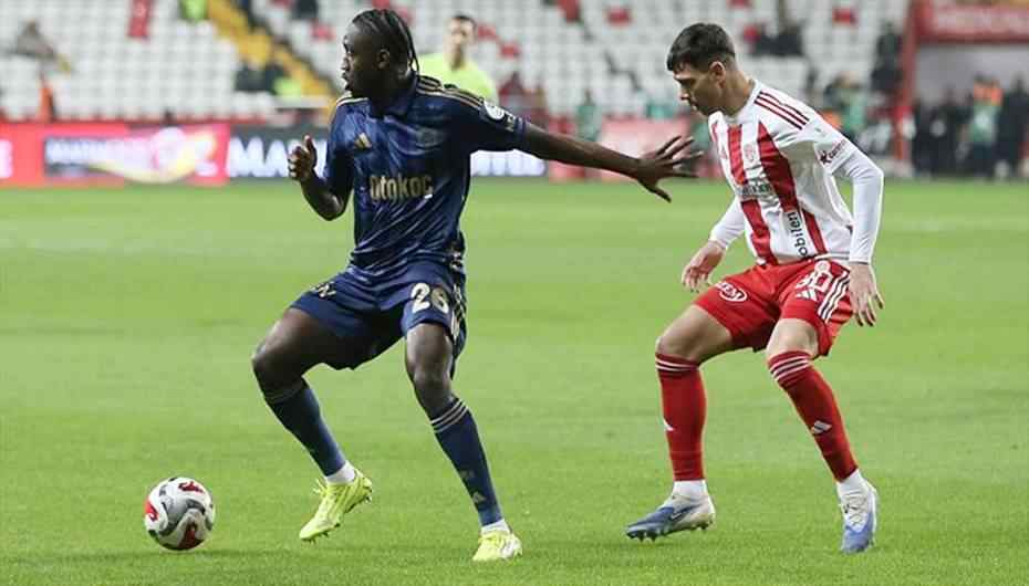 Hesap.com Antalyaspor 2-2 Fenerbahçe (Maç Sonucu)