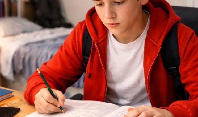 Ara tatilde 60–90 dakikalık tekrar önerisi