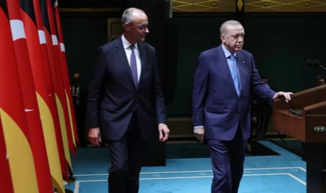 Cumhurbaşkanı Erdoğan, Merz ile İran’daki gelişmeleri görüştü