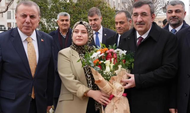 Cumhurbaşkanı Yardımcısı Cevdet Yılmaz, Mardin Midyat’ta yatırımları tanıttı