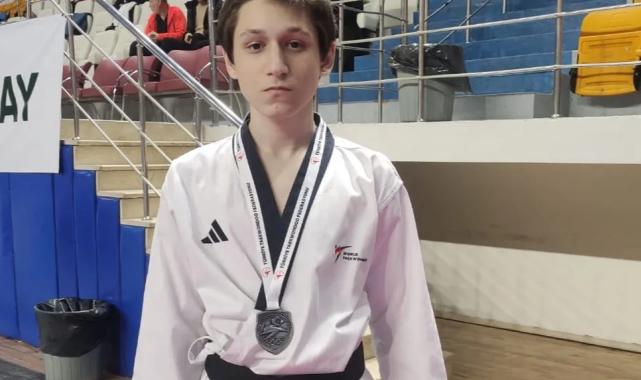 Down Sendromu Farkındalık Gününde İzmir’den milli gurur