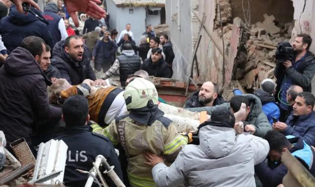 Fatih’te son durum: 1 Ölü, 10 yaralı!