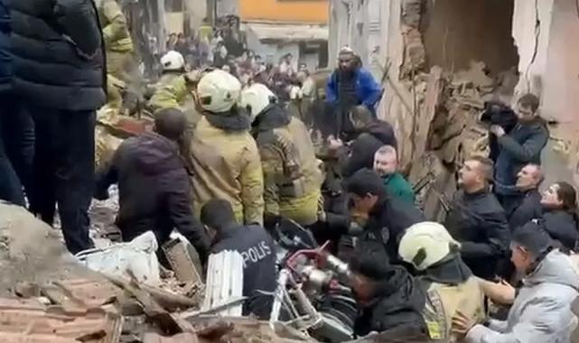 İBB: Fatih’teki bina çökmesinin nedeni inceleniyor