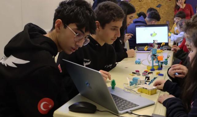 İstanbul Maltepe’de çocuklara inovasyon atölyesi