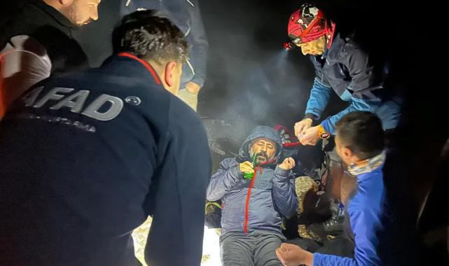 Kahramanmaraş’ta mahsur kalan 8 dağcı kurtarıldı