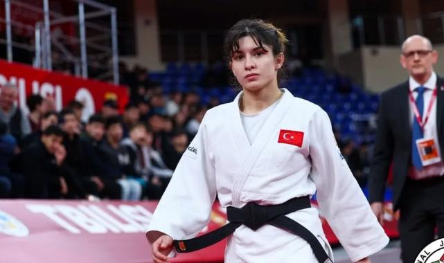 Kocaeli’nin altın kızı Tuğçe şampiyon