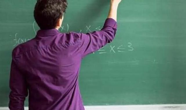 Öğretmen adaylarına yeni dönem… O yönetmelik yürürlükte