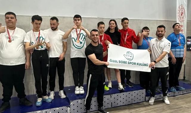 SOBE’li sporculardan madalya yağmuru