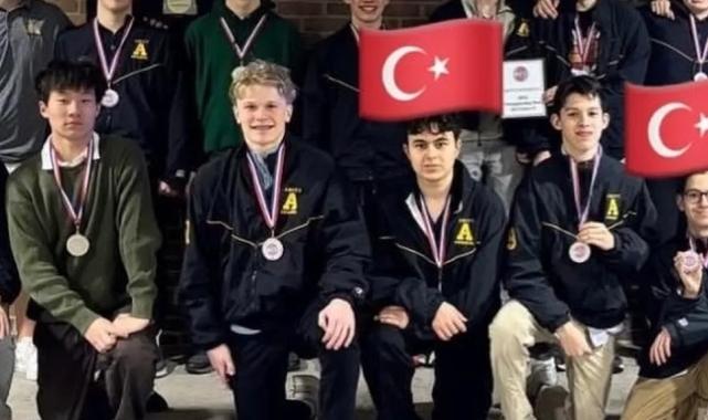 Türk Öğrenciler Amity’e ikinciliği getirdi