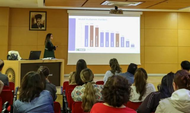 Antalya’da teknoloji bağımlılığına karşı eğitim